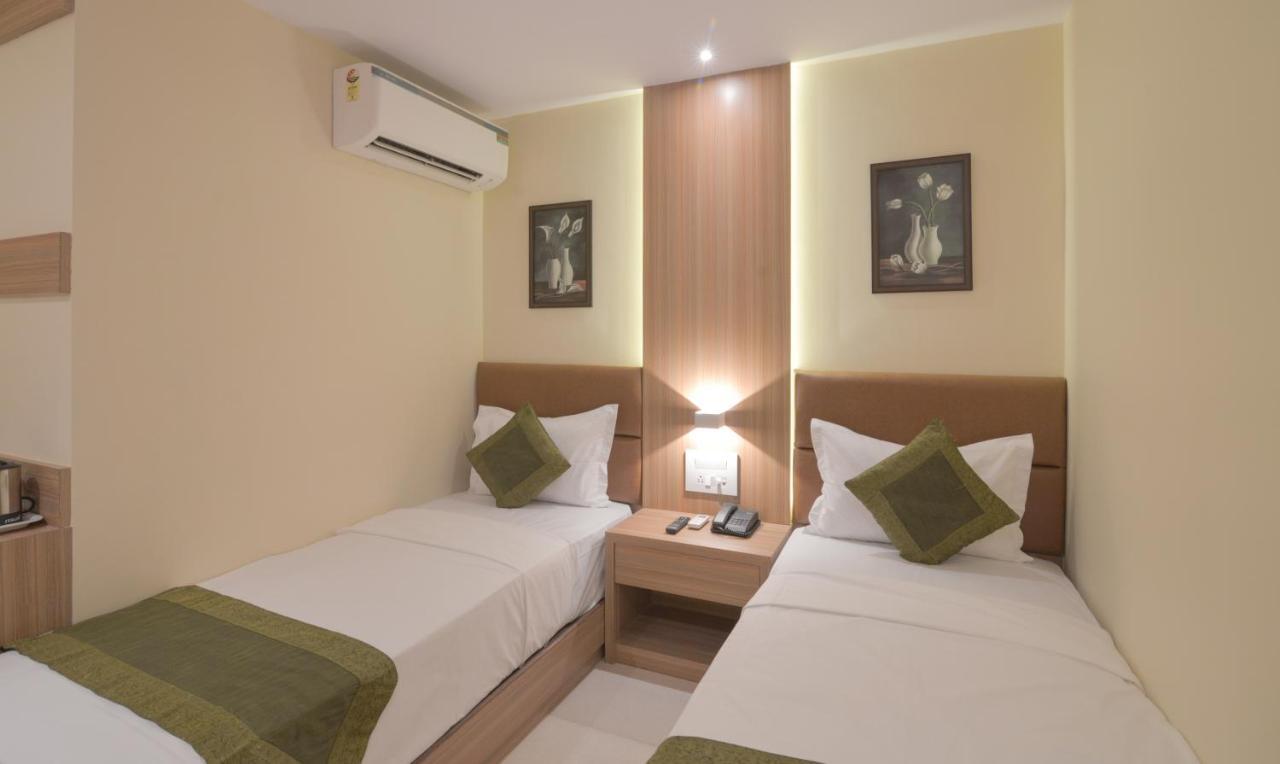 Hotel West Blue Bombay Exterior foto